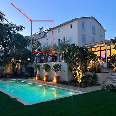 Le Petit Clos St Devote Par Dodo A アパート *