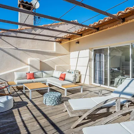 Appartamento Le Petit Clos St Devote Par Dodo à *