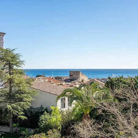 Le Petit Clos St Devote Par Dodo à Cassis