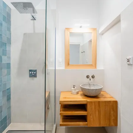 Le Petit Clos St Devote Par Dodo à *